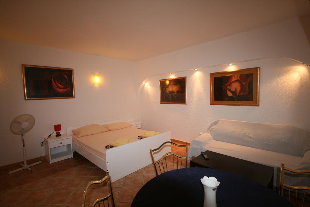 Apartments Agape Crikvenica Ngoại thất bức ảnh