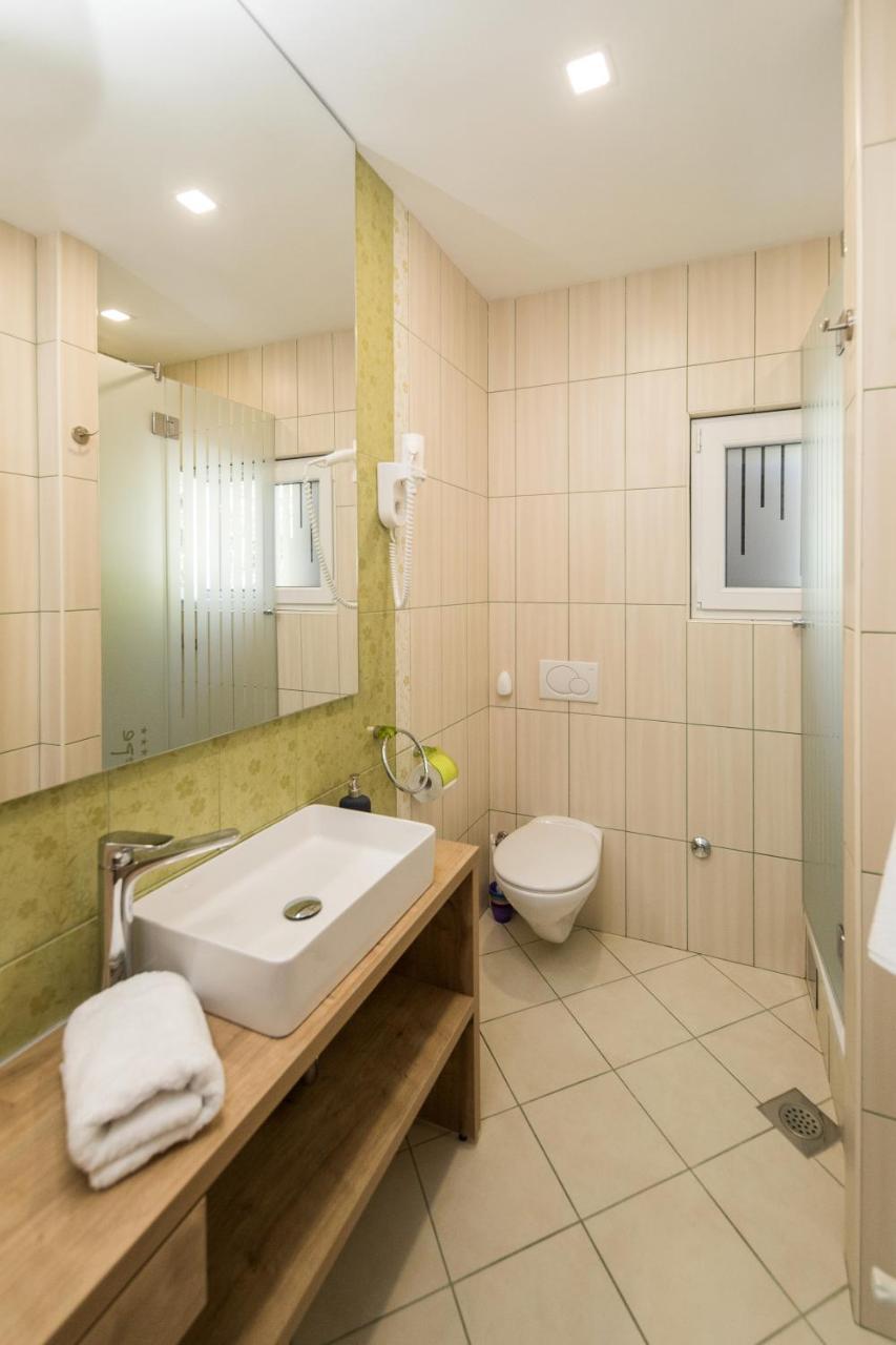 Apartments Agape Crikvenica Ngoại thất bức ảnh